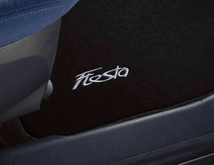 Original Ford Fiesta 2008-2011 Alfombrillas de felpa para el frente, negras 1553625