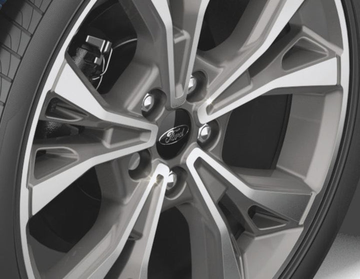 Juego de tornillos antirrobo para llantas de aleación.