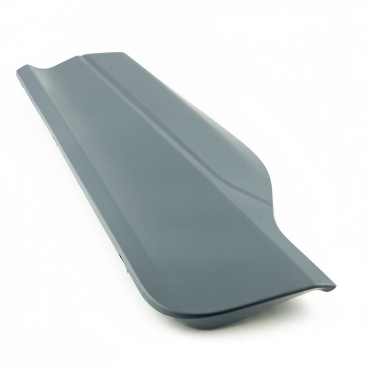 Moldura inferior de puerta IZQ imprimada 2020+