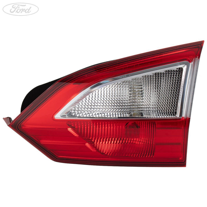 Ford C-MAX Luz de Freno y Flasher Trasero Rojo 2006162