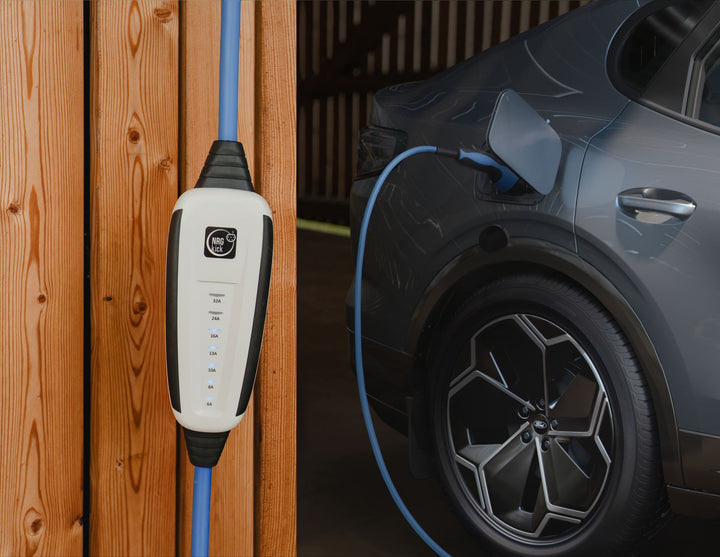 DiniTech* NRGkick Mobile Wallbox kit estándar para todo tipo de vehículos eléctricos