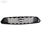 Parrilla del. Mustang negro carbono con emblema 03/2015- 1927986
