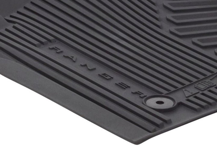 Kit de alfombrillas de goma delanteras y traseras Ranger automática 2022+ negro excepto Raptor y Platinum