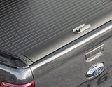 Original Ford Ranger Funda de maletero enrollable en color negro.