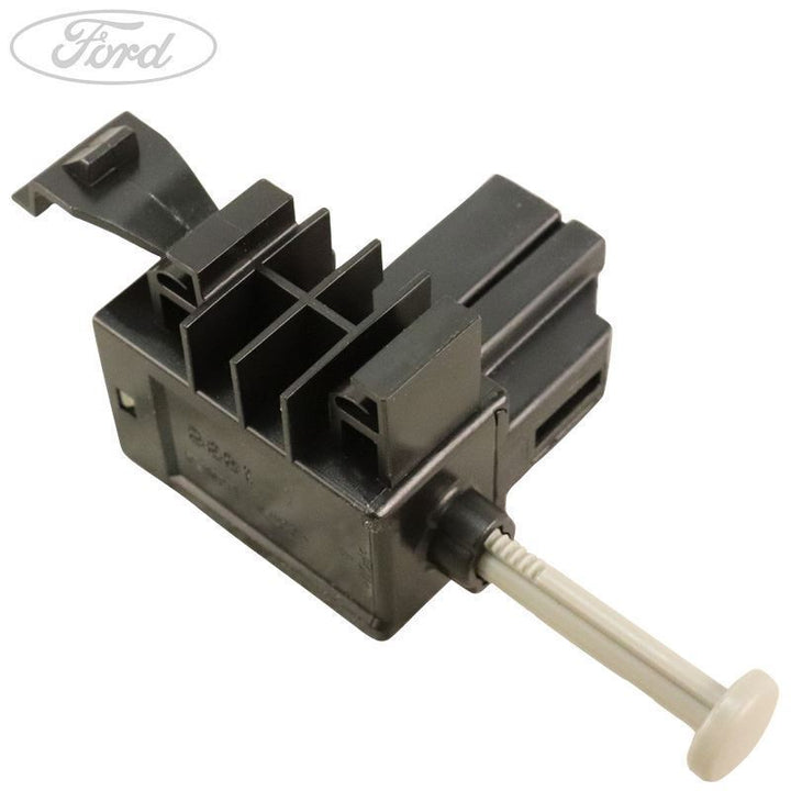 Interruptor inhibidor de arranque del pedal del embrague para transmisión manual original Ford 1439868