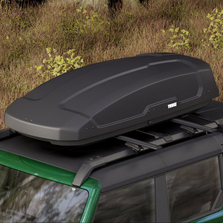 Thule®* Baúl de techo FORCE XT XL, en color negro mate Aeroskin