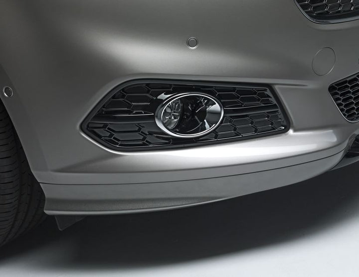 Original Ford S-MAX Alojamientos preformados para faros antiniebla para lado derecho.