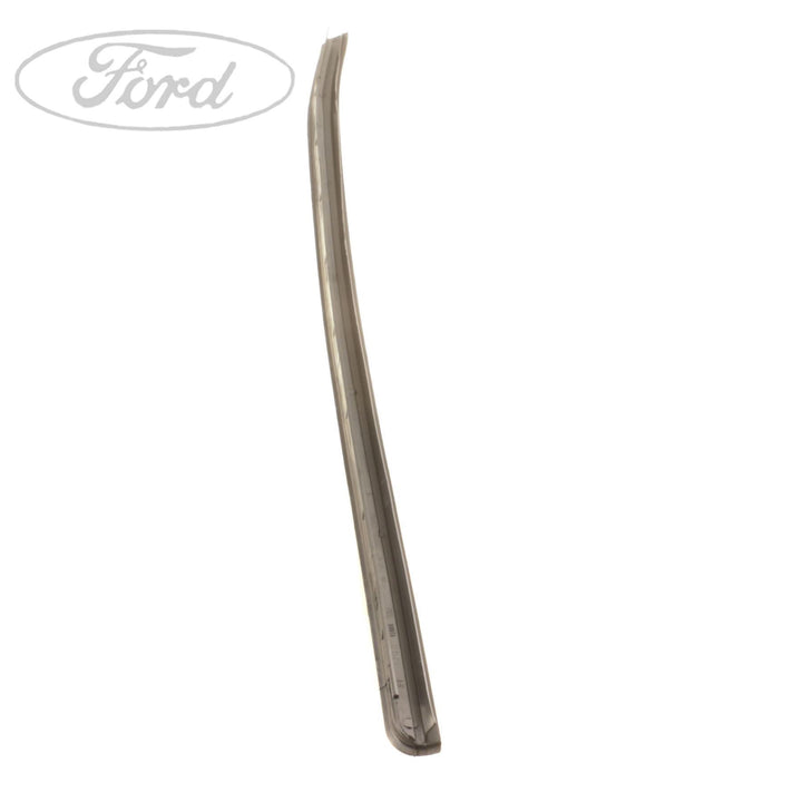 Mondeo 2001-2007 Moldura del Parabrisas Lado Derecho Negra