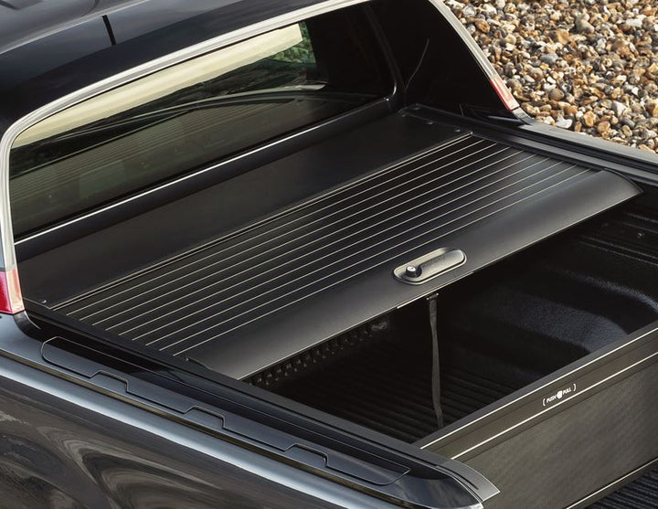 Original Ford Ranger Funda de maletero enrollable en color negro.