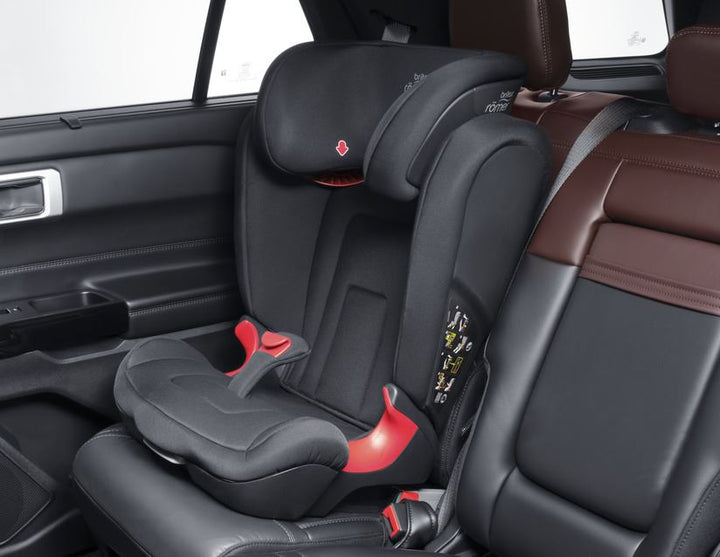 Britax Römer® Asiento infantil Kidfix II R, con respaldo desmontable.
